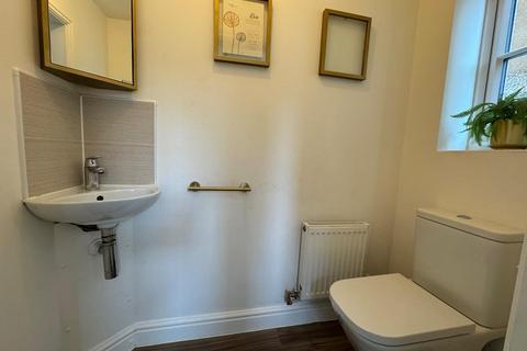 undefined, FIVE BEDROOMS - NO CHAIN  - Terry Smith Avenue, Rothwell, Kettering
