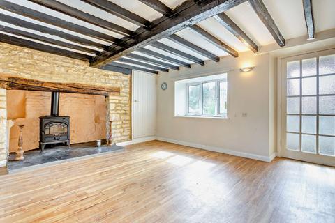 undefined, Middle Chedworth, Chedworth, Cheltenham, Gloucestershire, GL54