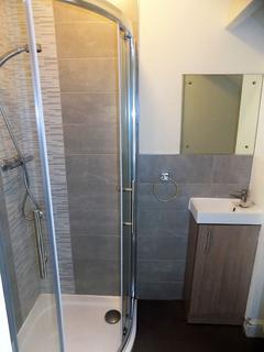 1 bedroom in a house share to rent, Queens Road, Sheffield S2