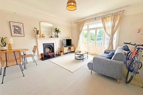 1 bedroom apartment for sale, Lower Teddington Road, Hampton Wick, Surrey, KT1