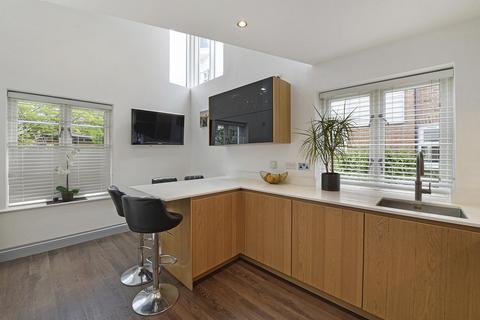 4 bedroom semi-detached house for sale, Ames Way, Kings Hill, ME19 4HT