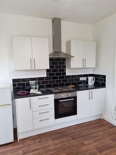 House share to rent, Fazakerley Road, Walton, L9