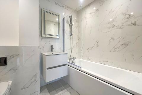 undefined, 4 Woodford House, St Helier