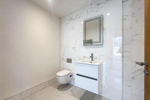 undefined, 4 Woodford House, St Helier