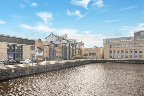 3 bedroom flat for sale, Rennies Isle, Leith, Edinburgh, EH6
