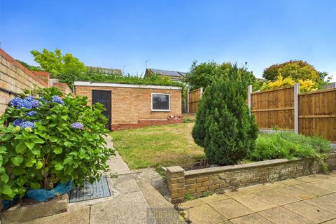 3 bedroom semi-detached house for sale, Nuthatch Close, Billericay, Essex, CM11