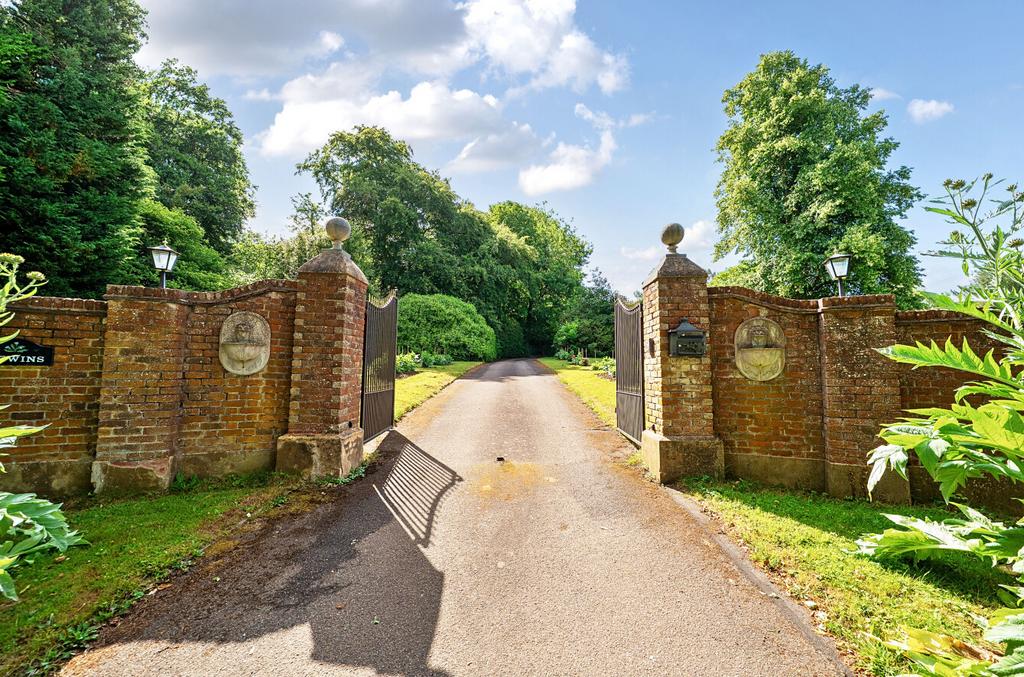 1318207-13-686ce2...