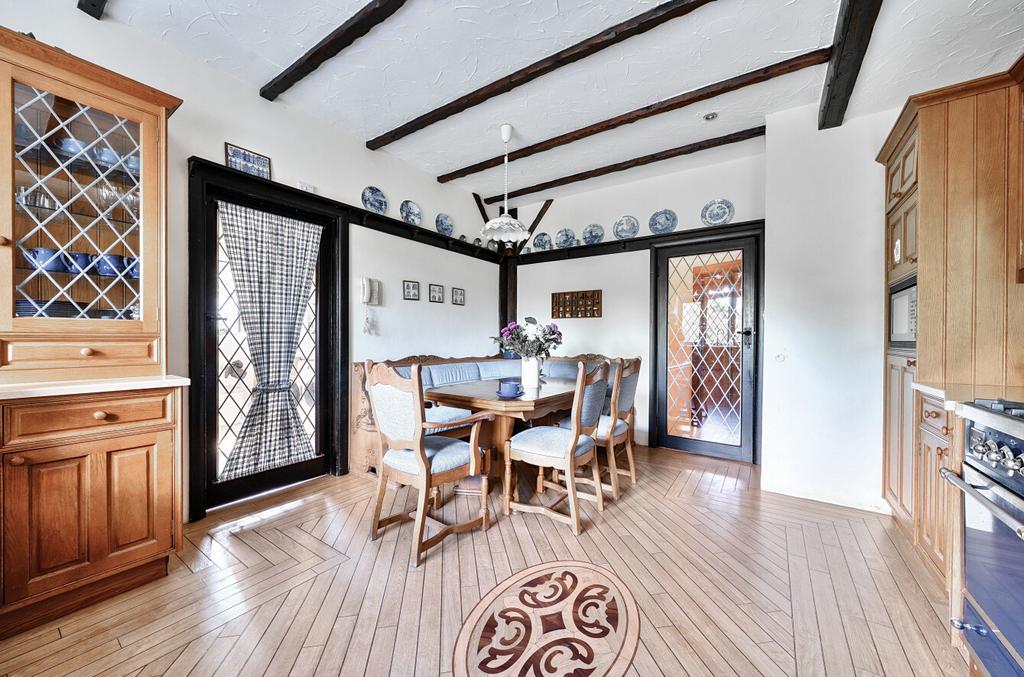 1318207-1-686ce07...