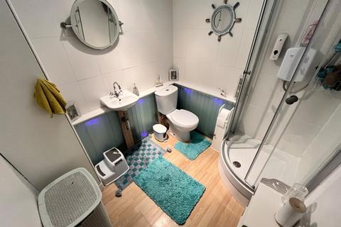 4 bedroom end of terrace house for sale, Swasedale Walk, Luton, Bedfordshire, LU3 2UT