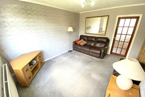 3 bedroom semi-detached house for sale, 15 Thirlmere Grove, Royton, Oldham, OL2 6SZ