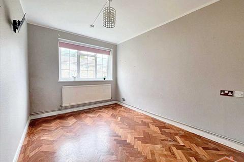 2 bedroom maisonette to rent, Copley Road, Stanmore, Stanmore