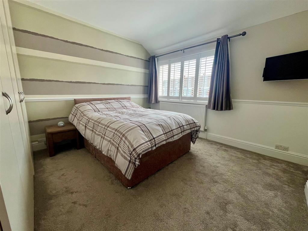 Bedroom One.jpg