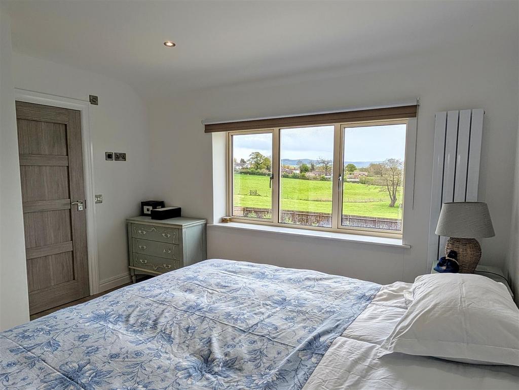 PXL 20250416 095528456~2.jpg