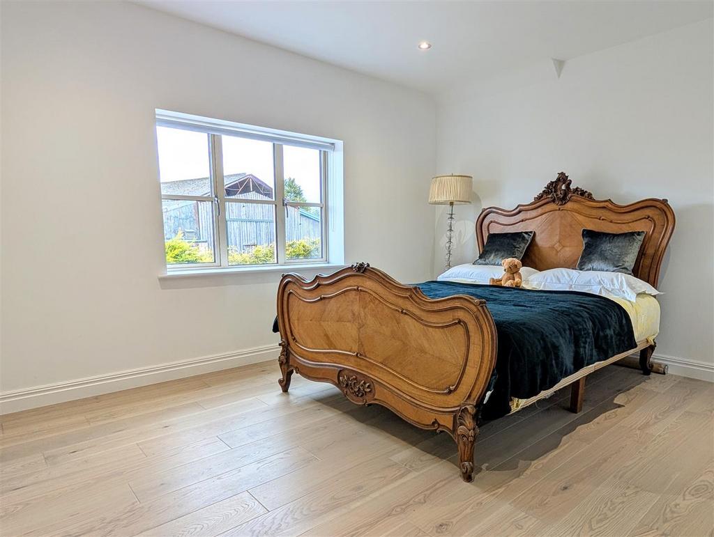 PXL 20250416 094618367~2.jpg