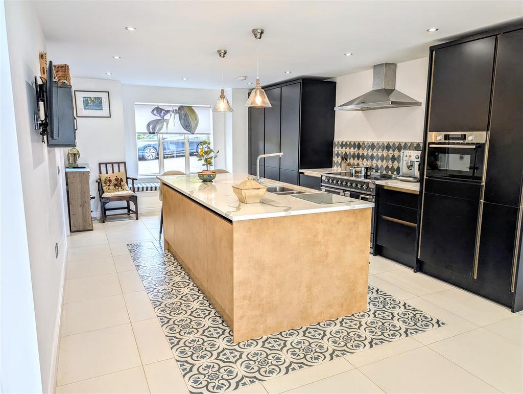 PXL 20250416 093901605~2.jpg