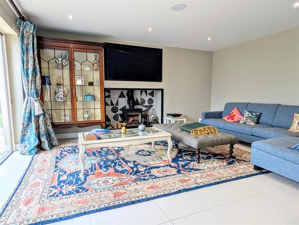 PXL 20250416 093656561~2.jpg