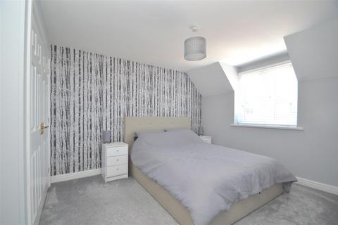 3 bedroom end of terrace house for sale, Hospital Road, East Cowes