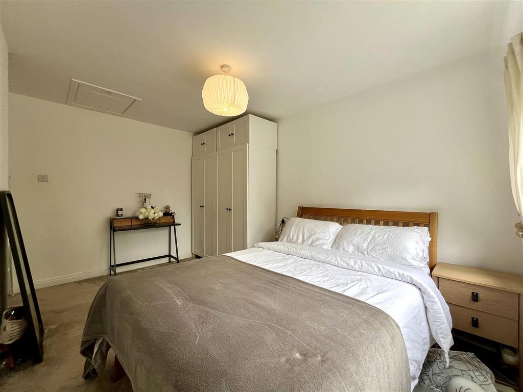 Bedroom 1 Aspect 3