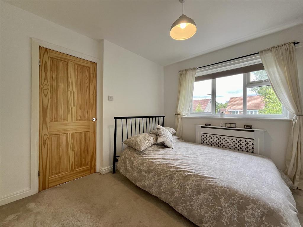 Bedroom 2 Aspect 2