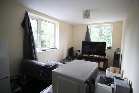 undefined, 2 Bed Flat For Sale on Ribble Bank Street, Preston
