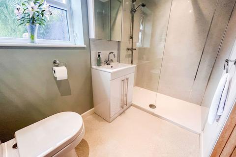 2 bedroom semi-detached house for sale, Cooknell Drive, Stourbridge DY8