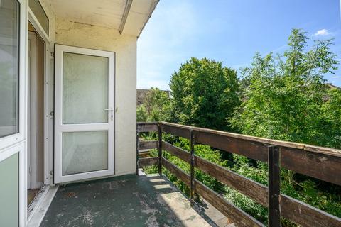 3 bedroom apartment for sale, Copenhagen Way, Walton-on-Thames, KT12