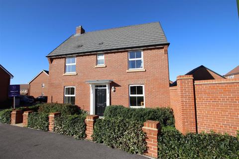 Clark Drive, Westhampnett