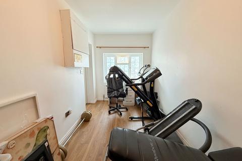 26 Doveridge Road, Birmingham, B28 0LU