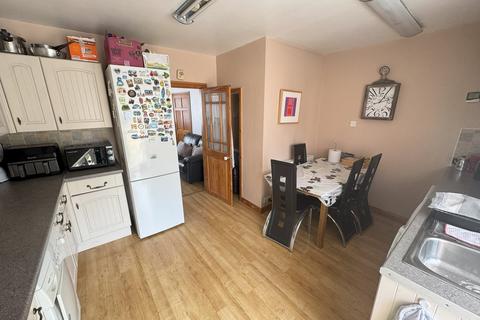22 Harrow Road, Feltham, TW14 8RT