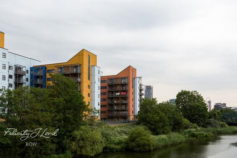 1 bedroom apartment for sale, Maltings Close, London