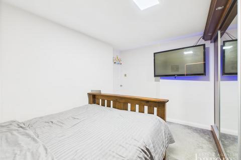 33 Butler Close, Basingstoke, RG22 6UF