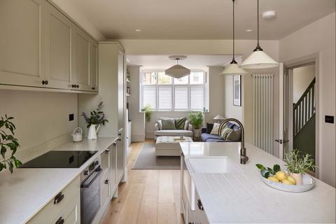 76 Mackenzie Road, Beckenham, BR3 4RZ