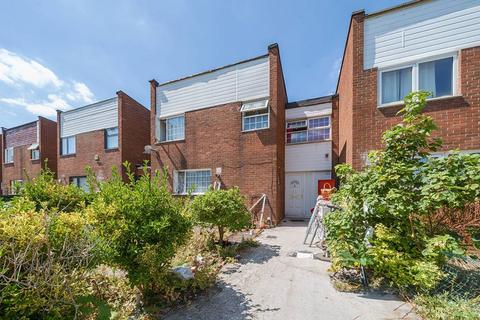 undefined, Vibart Gardens, Brixton Hill, London, SW2