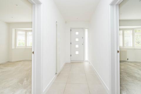 undefined, Ruden Way, Surrey KT17
