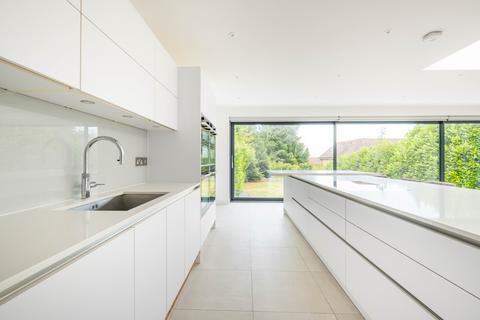 undefined, Ruden Way, Surrey KT17