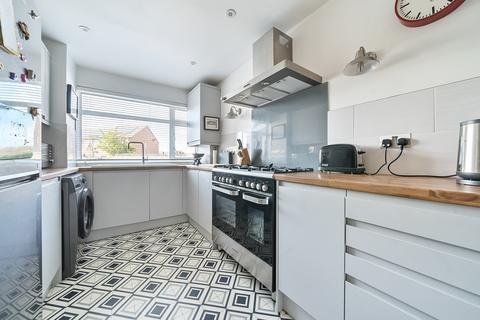 28 Rye Crescent, Orpington, BR5 4NE