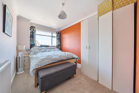 28 Rye Crescent, Orpington, BR5 4NE