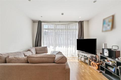 Farm Lane, London, SW6