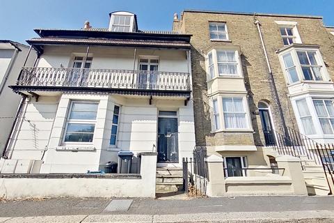 undefined, Flat ,  London Road, Dover