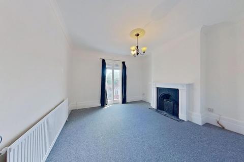 undefined, Flat ,  London Road, Dover