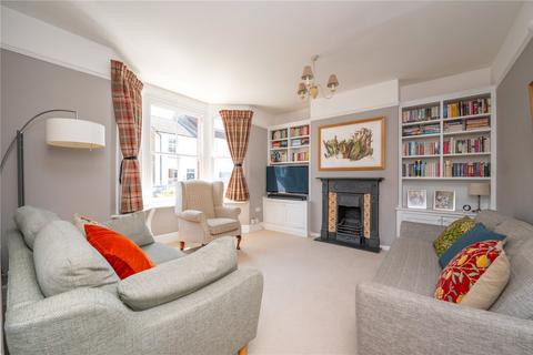 13 Upper Heath Road, St Albans, AL1 4DN