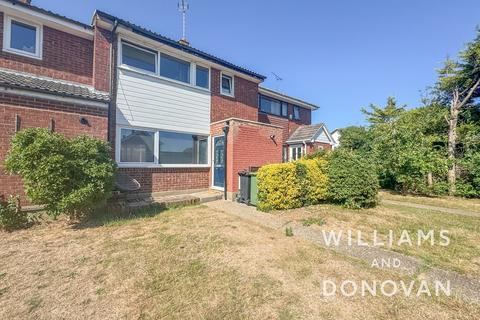 9 Birch Close, Canewdon, Rochford, SS4 3PE