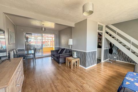 9 Birch Close, Canewdon, Rochford, SS4 3PE