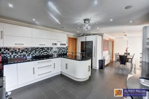 undefined, Cairns Road, Fulwell