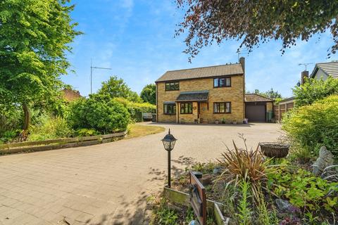 Pampas Back Lane, Lound, Lowestoft, NR32 5NE