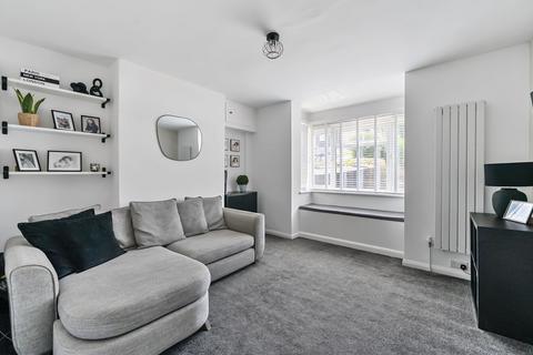 2 bedroom ground floor maisonette for sale, Stanhope Road, Carshalton