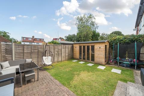 2 bedroom ground floor maisonette for sale, Stanhope Road, Carshalton