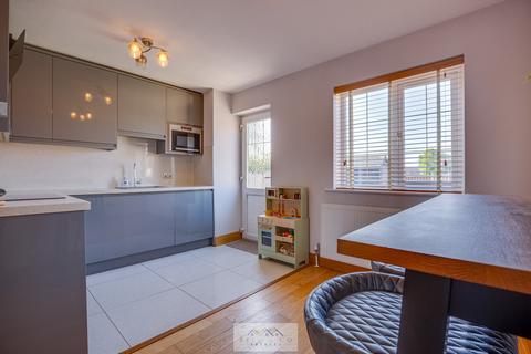 32 Brampton Meadows, Thurcroft, Rotherham, S66 9ND