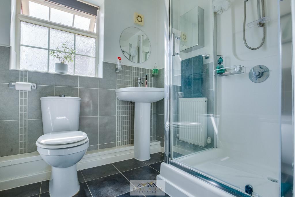Bathroom 1.1
