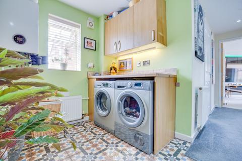 2 bedroom apartment for sale, Carlton Gate Drive, Sheffield S26